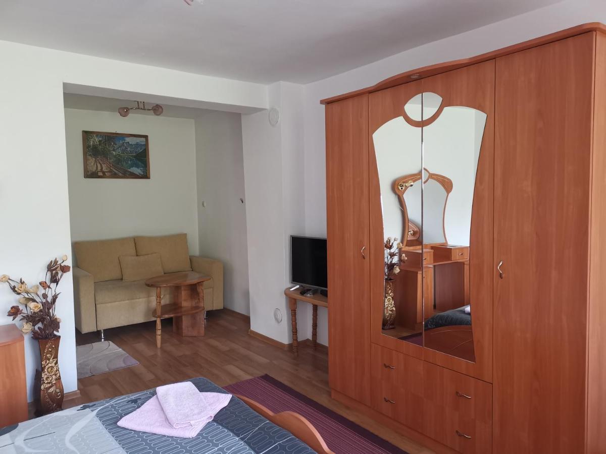 Guest House Milka 야고디나 외부 사진